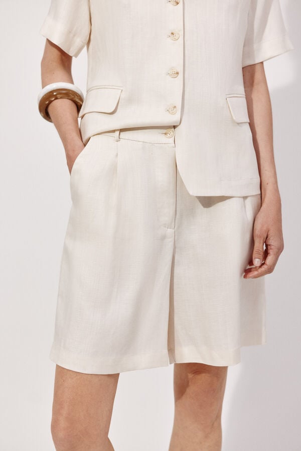 Cortefiel Bermuda shorts shorts Ivory