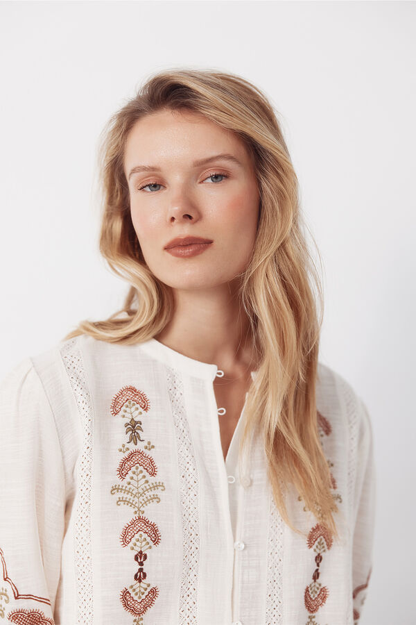 Cortefiel Blusa bordada cintura ajustable Marfil