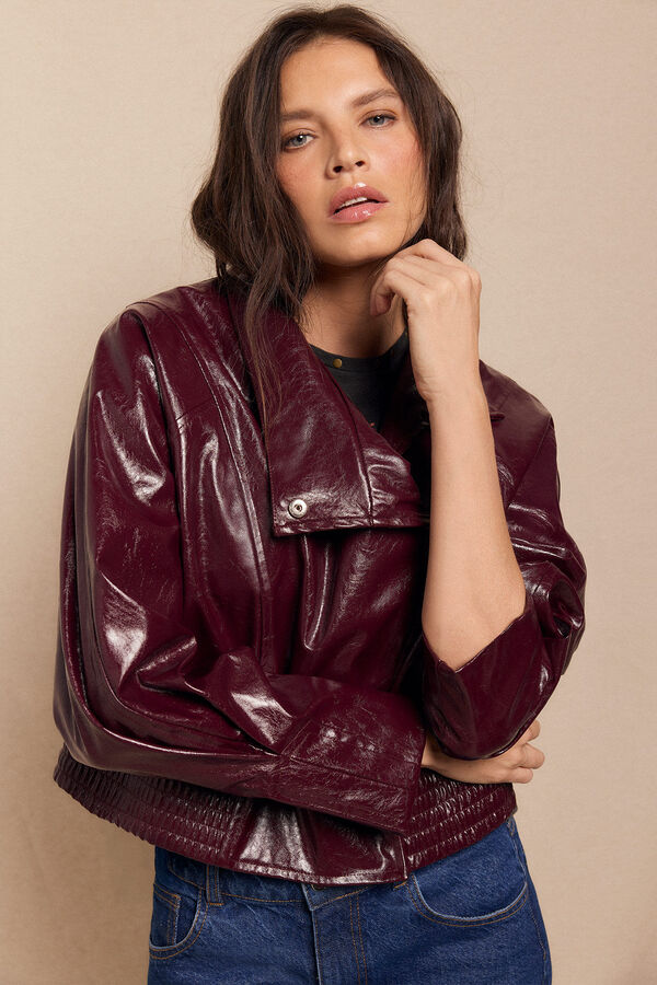 Slowlove Cazadora efecto piel brillo Granate