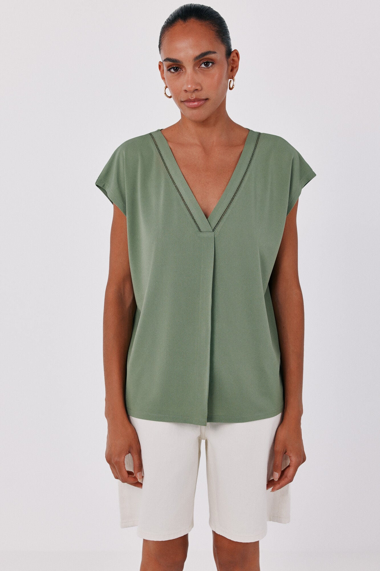 Cortefiel V-neck T-shirt with lace detail