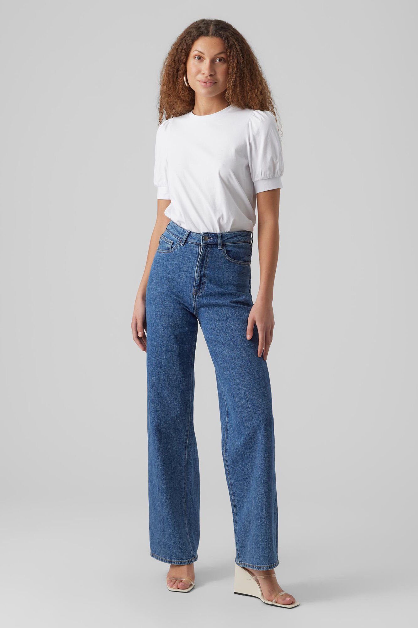 Vero Moda T-shirt de mulher justa de manga curta