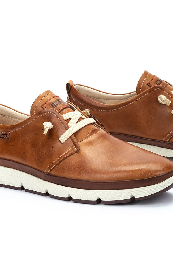 Pikolinos Desportivos com fecho el&aacute;stico para homem Castanho