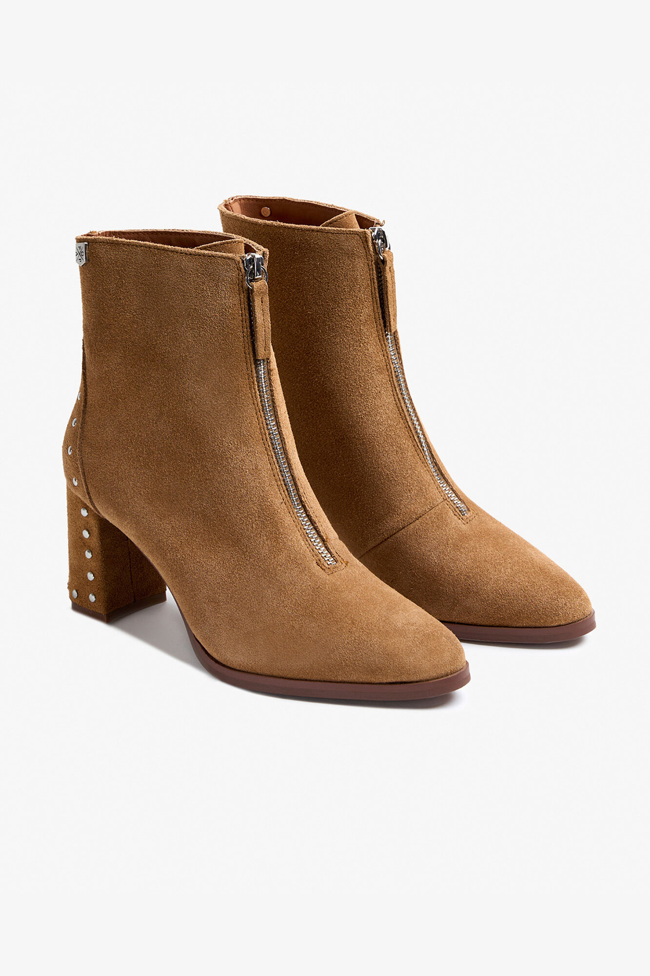 Popa Bot&iacute;n se&ntilde;ora Atenea Serraje