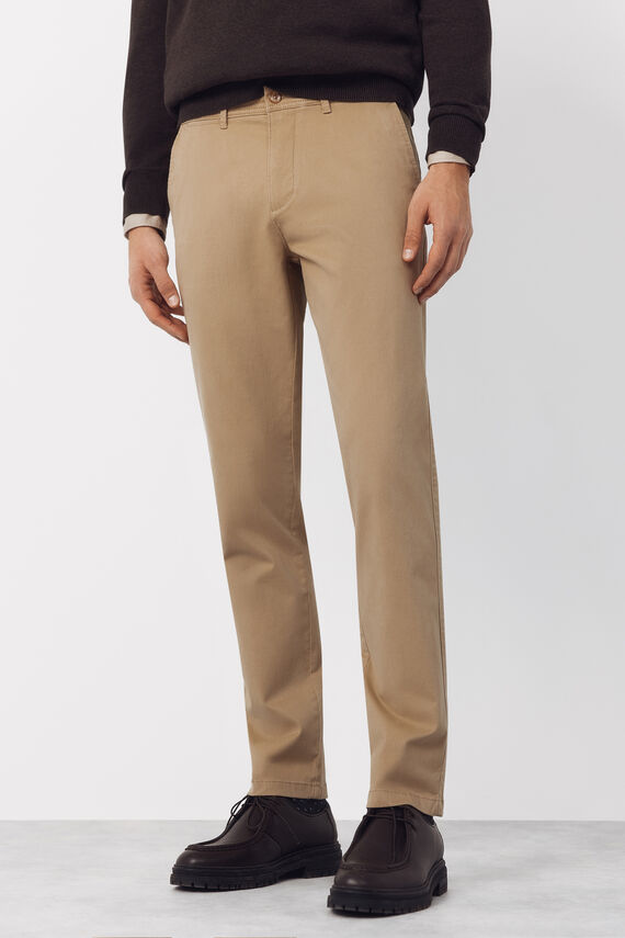 Pantalón chino regular fit