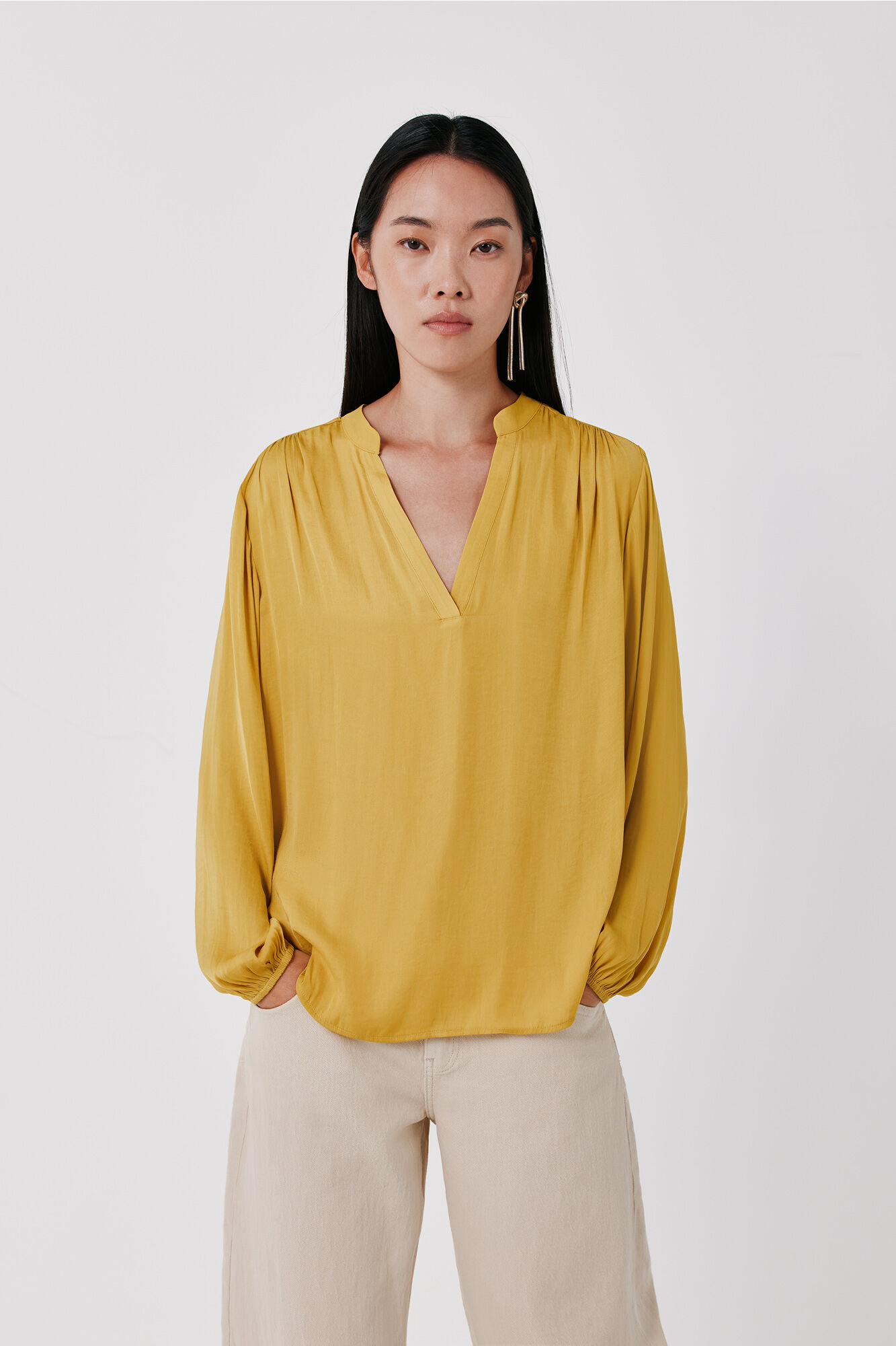 Cortefiel Blusa fluida satinada