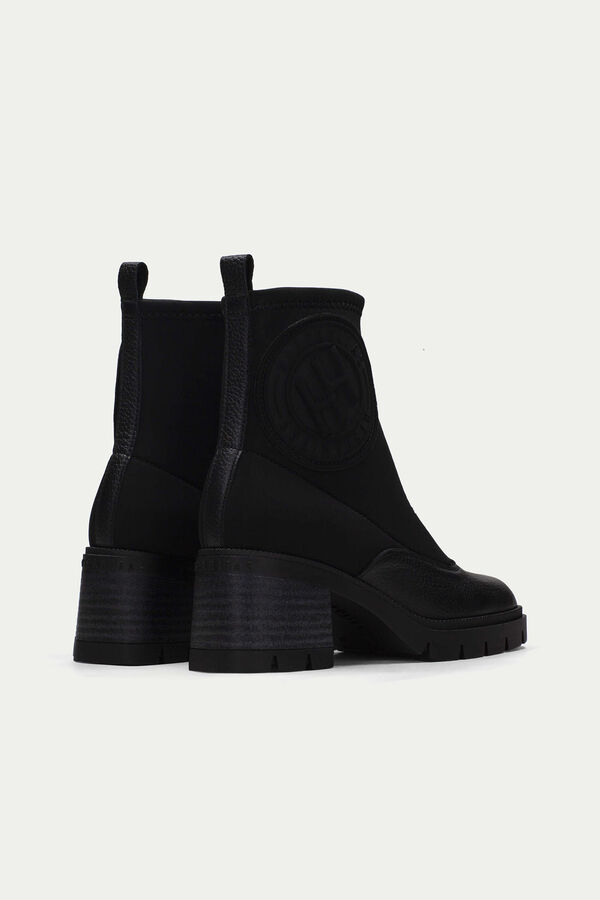 Cortefiel Everest heeled ankle boot with zip Black