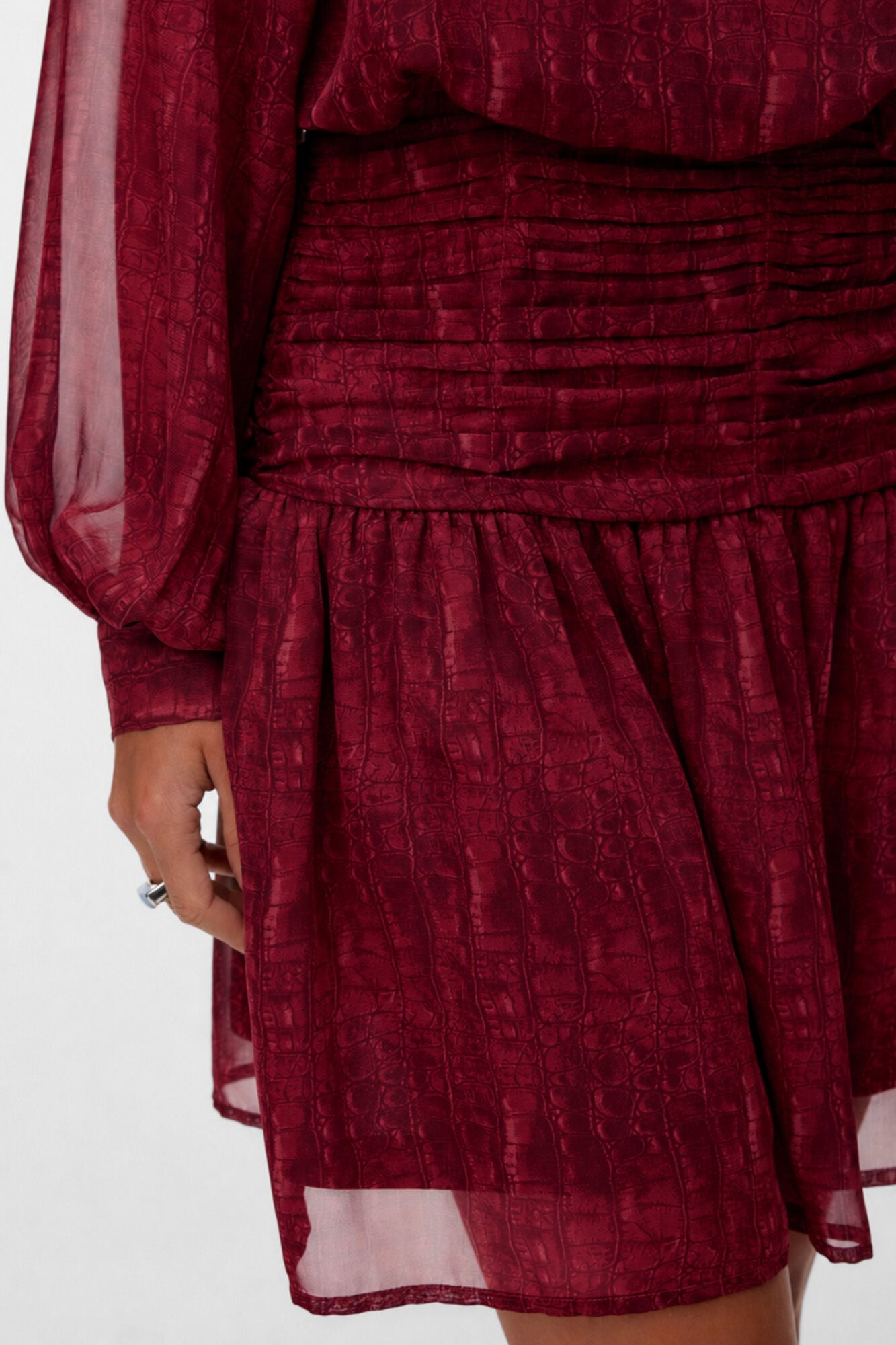 Vero Moda Vestido curto fluido com cintura drapeada