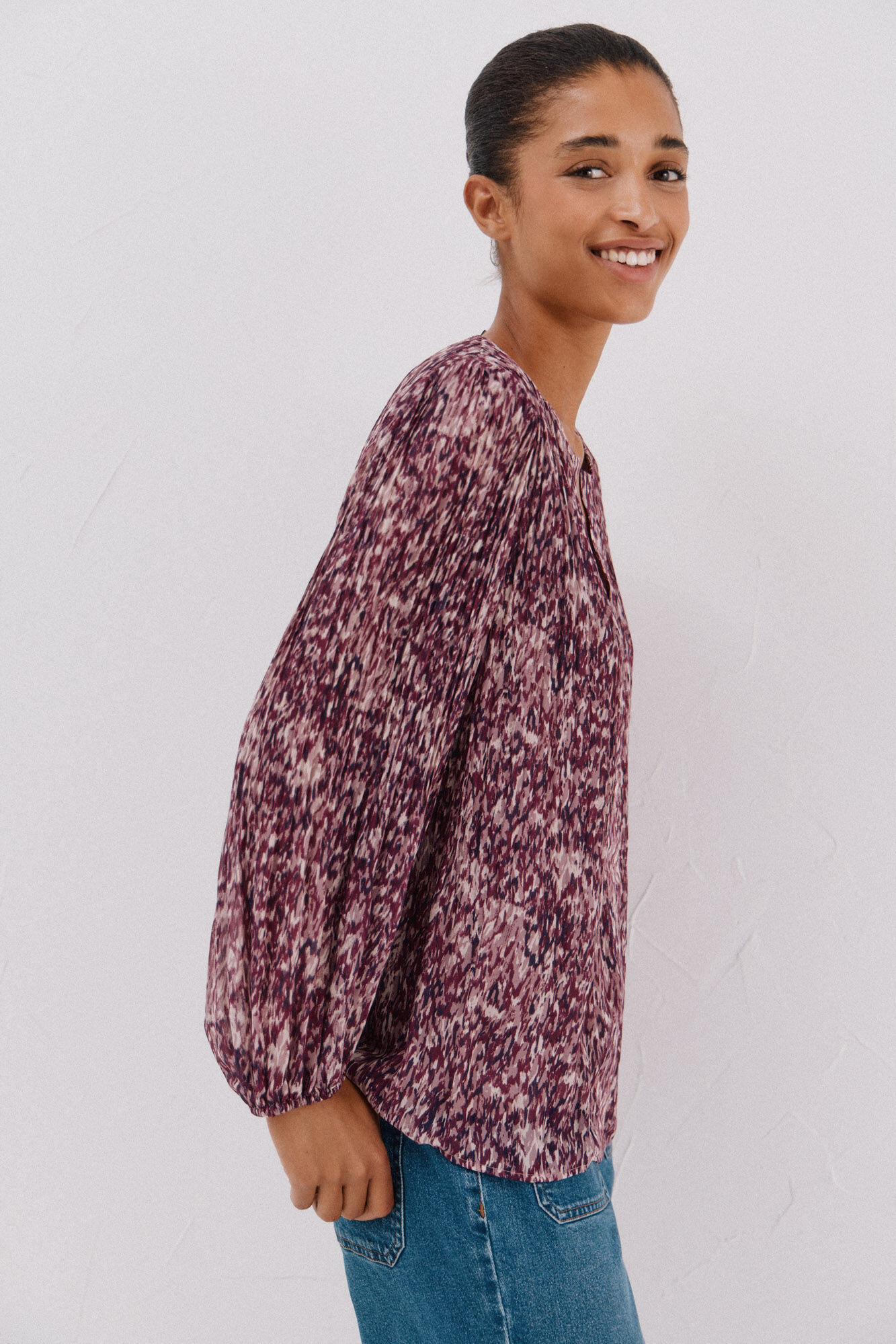 Cortefiel Contrast pleated blouse