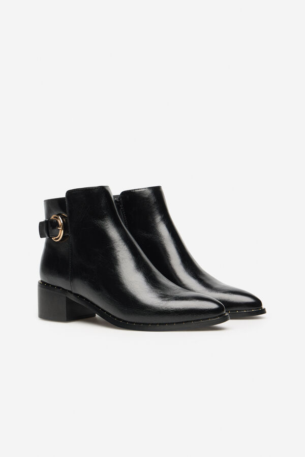 Cortefiel Low ankle boot Black