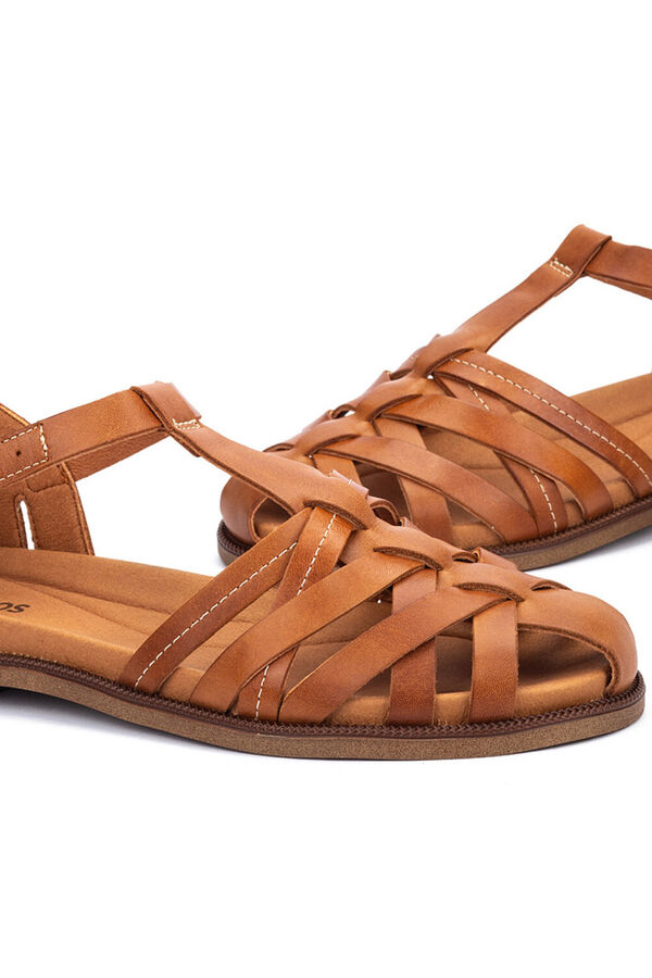 Pikolinos Women's flat buckle sandals Brown