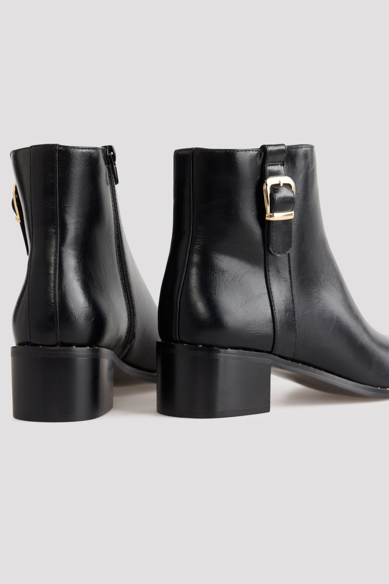 Cortefiel Buckle ankle boot