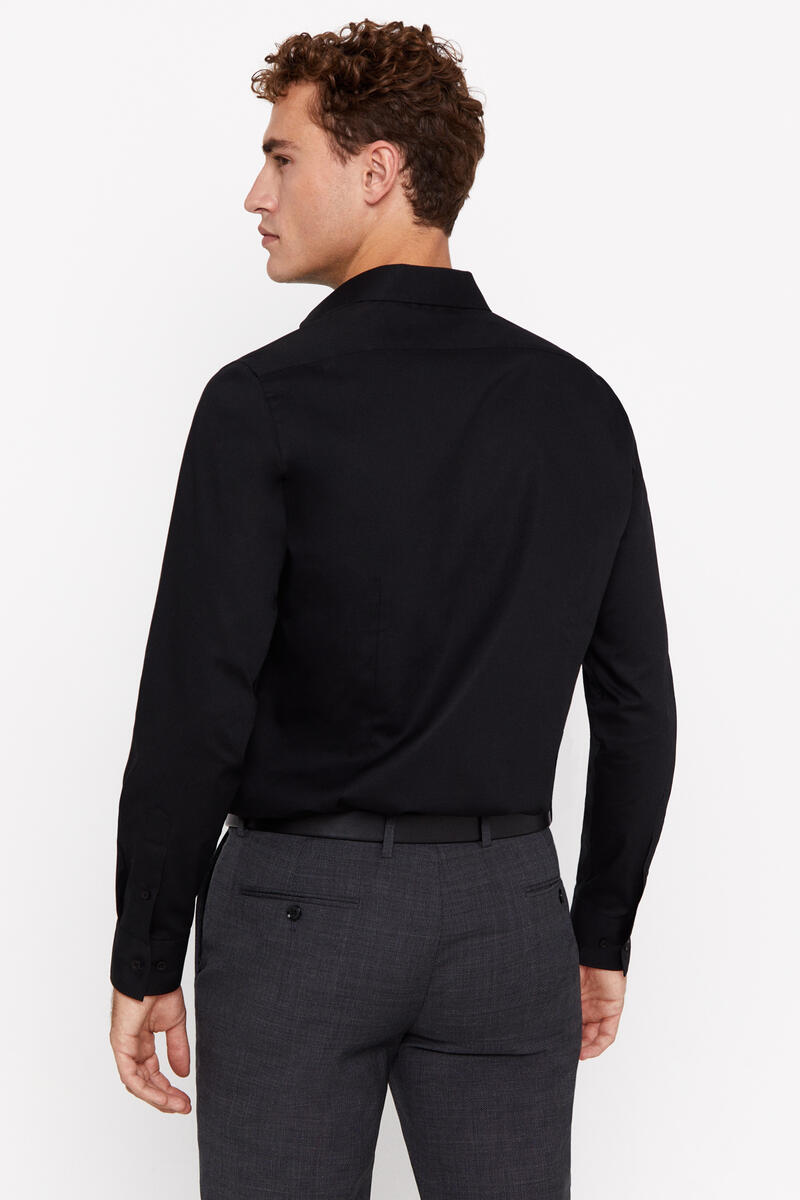 Cortefiel Slim dress shirt in poplin fabric with easy-iron finish Black