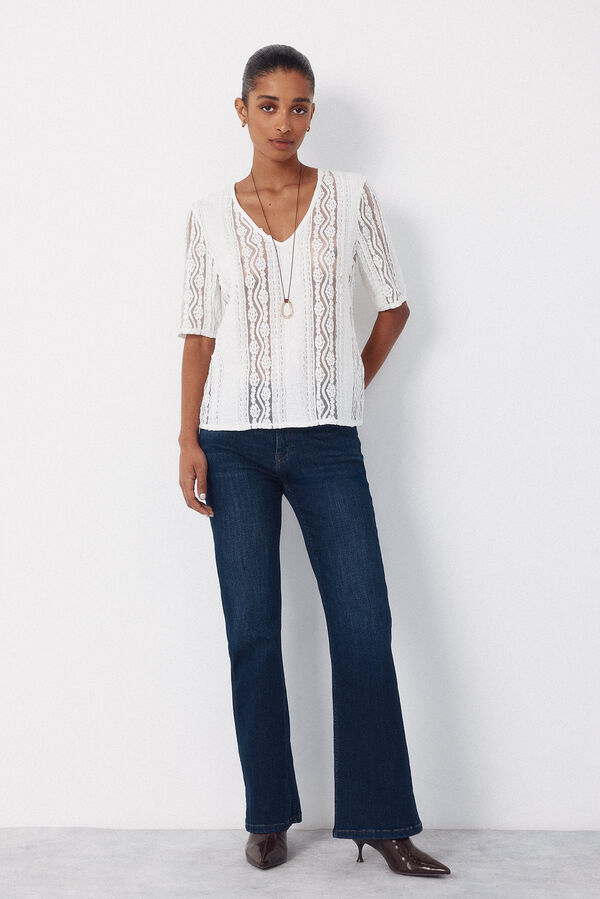 Cortefiel Top fits neckline v White