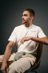 OOTO T-shirt gr&aacute;fica Ecru