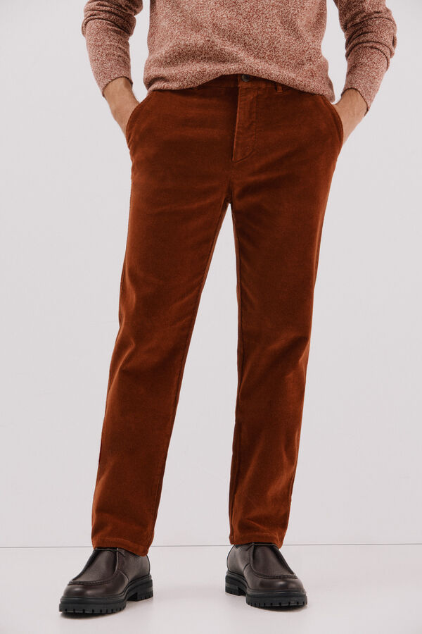 Cortefiel Calças chino bombazina Castanho