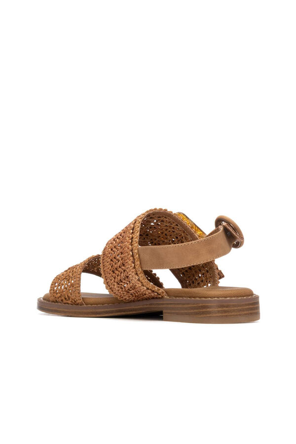 XTI Sand&aacute;lia de tira larga e pulseira Tostado