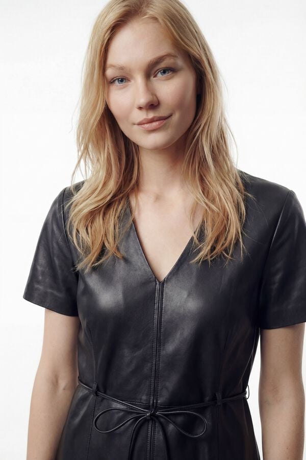 Vila Vestido midi de couro sint&eacute;tico Preto