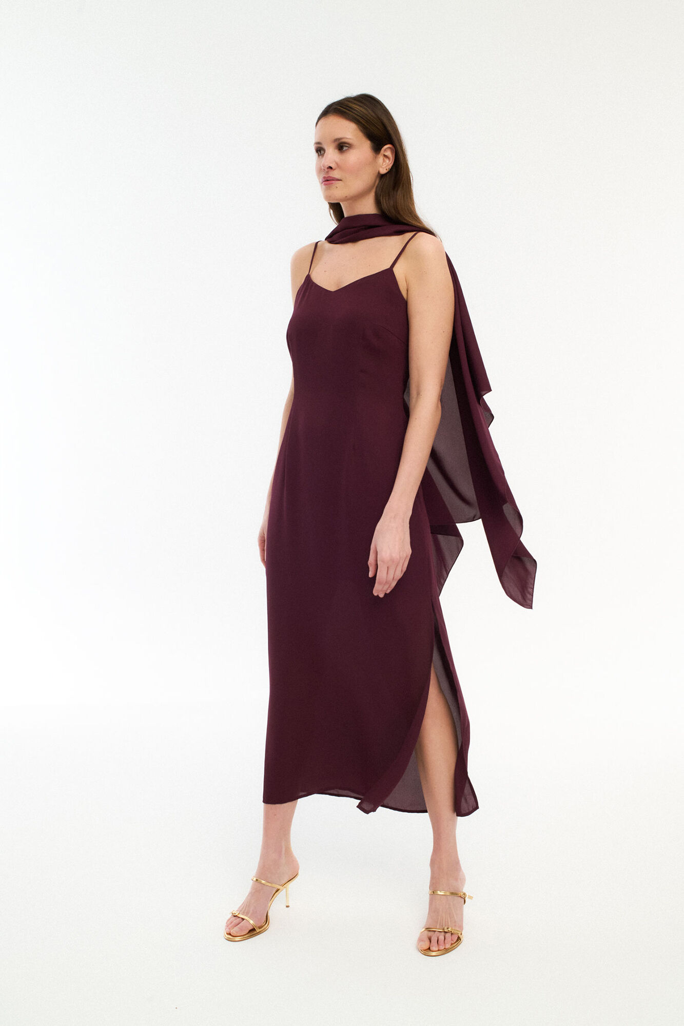 Vila Vestido de chiffon com capa