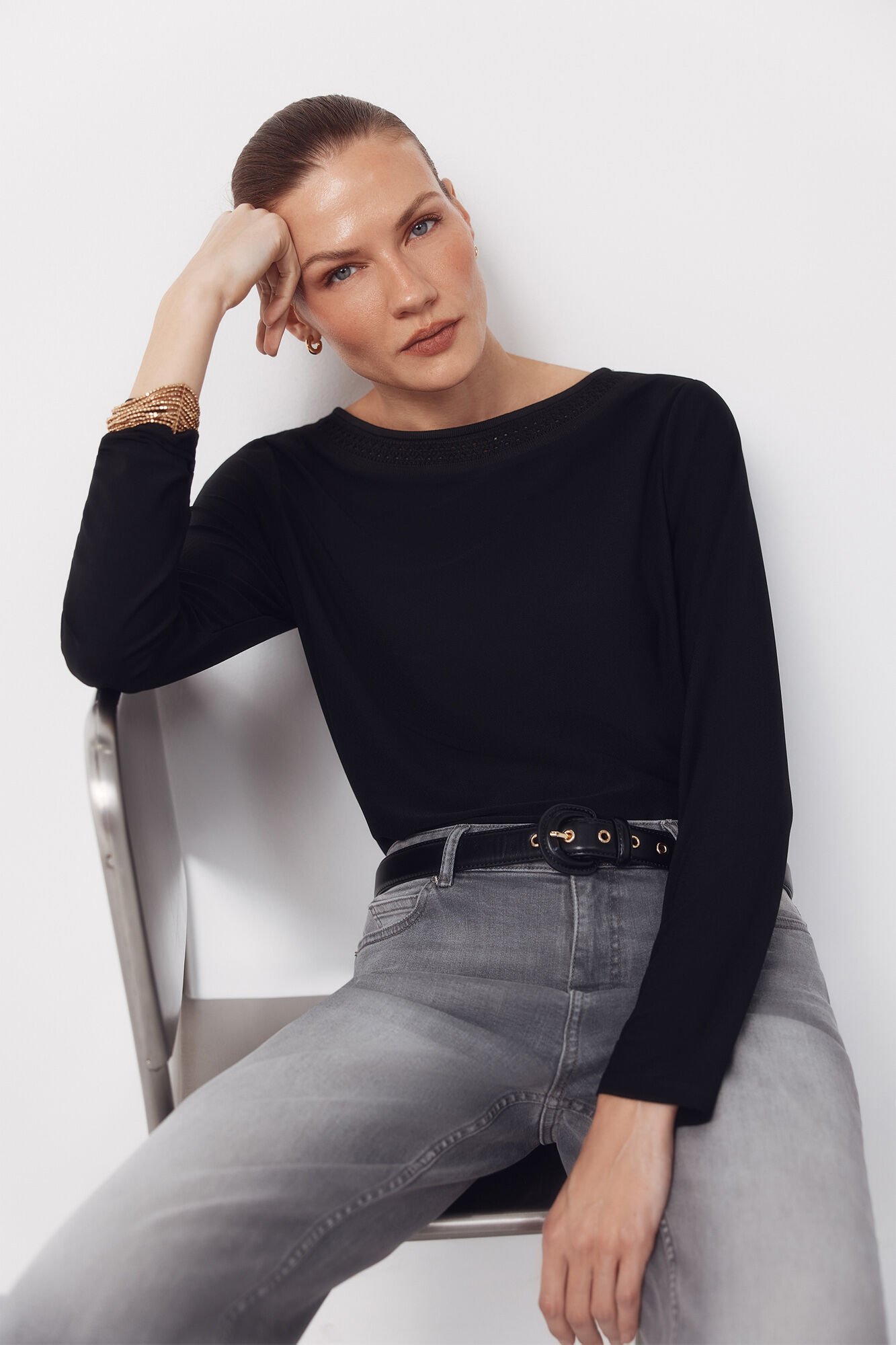 Cortefiel Lace boat neckline -shirt