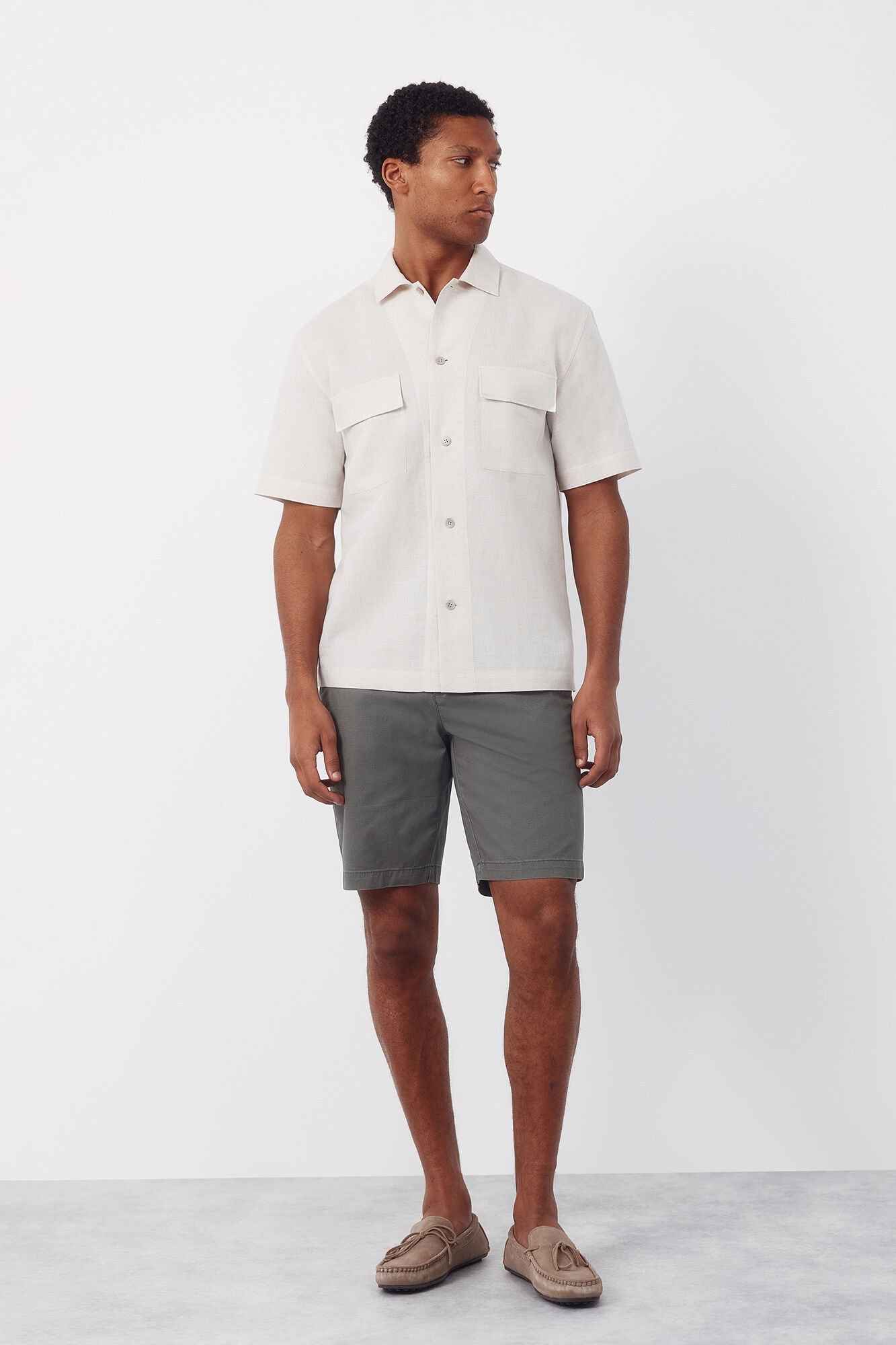 Cortefiel Bermuda chino regular print