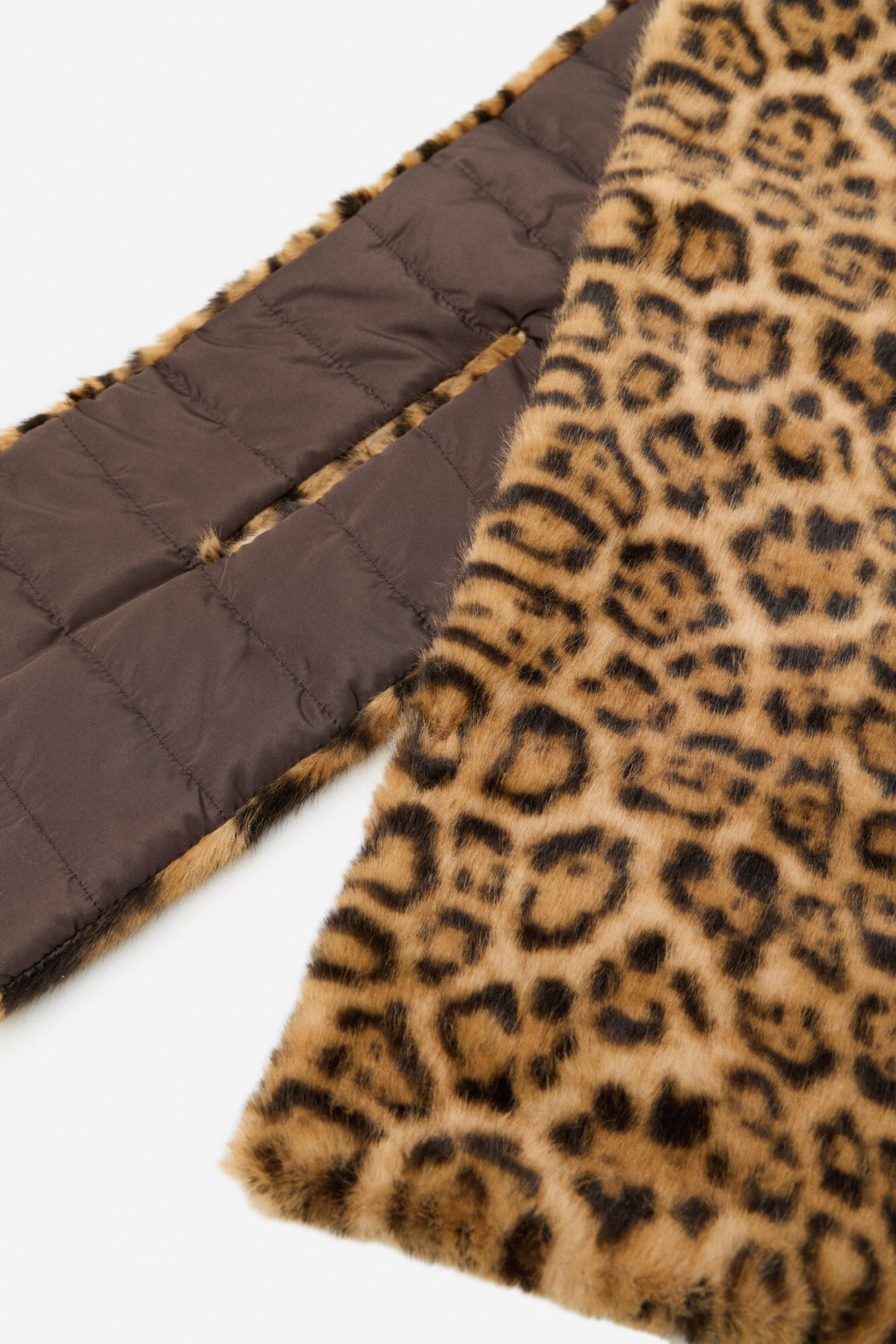 Cortefiel Gola de oncinha revers&iacute;vel