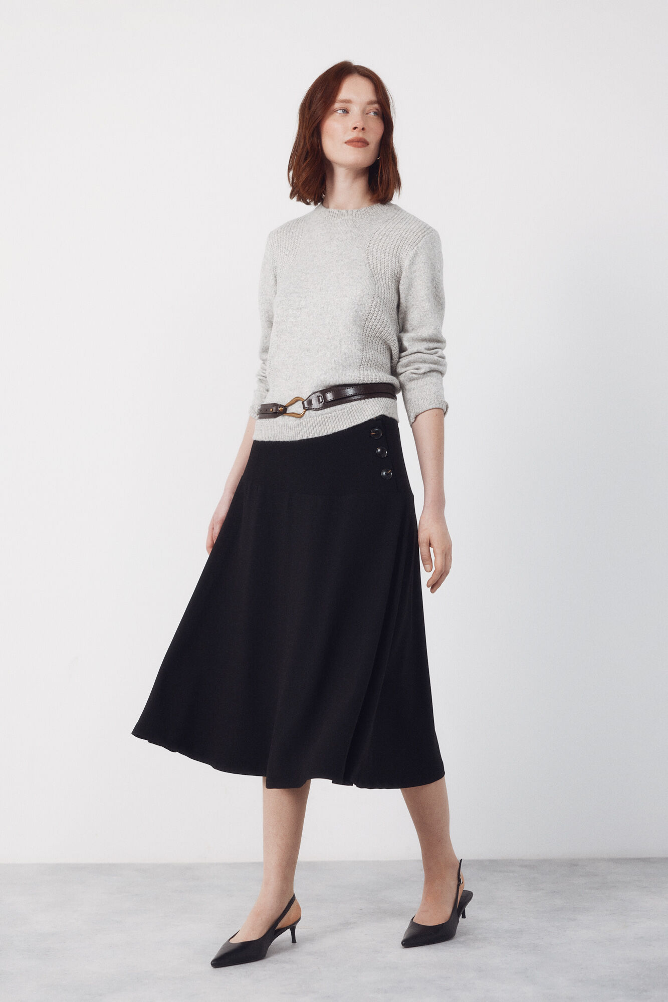 Cortefiel Flared skirt with buttons