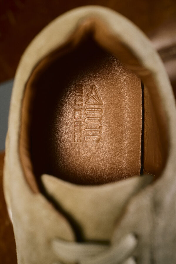 OOTO Sapatilha de pele croute Castanho