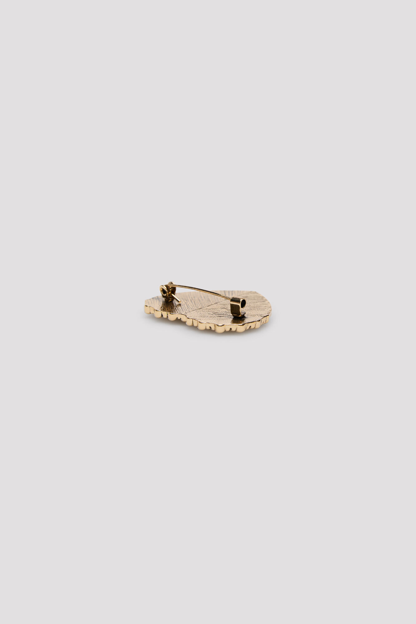 Cortefiel Metal brooch