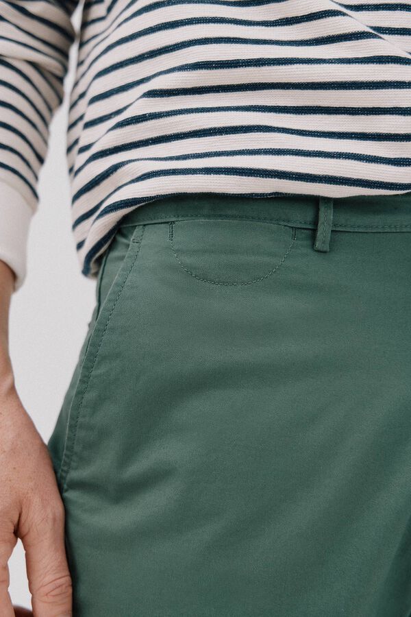 Cortefiel Chino bermuda shorts Green
