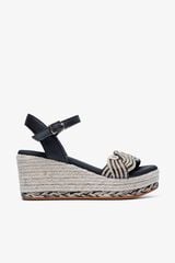 Popa Sand&aacute;lia cunha baixa senhora Garua Juta Preto