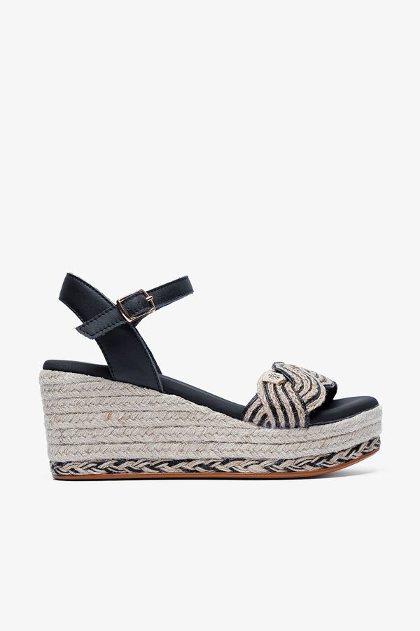 Popa Sand&aacute;lia cunha baixa senhora Garua Juta Preto