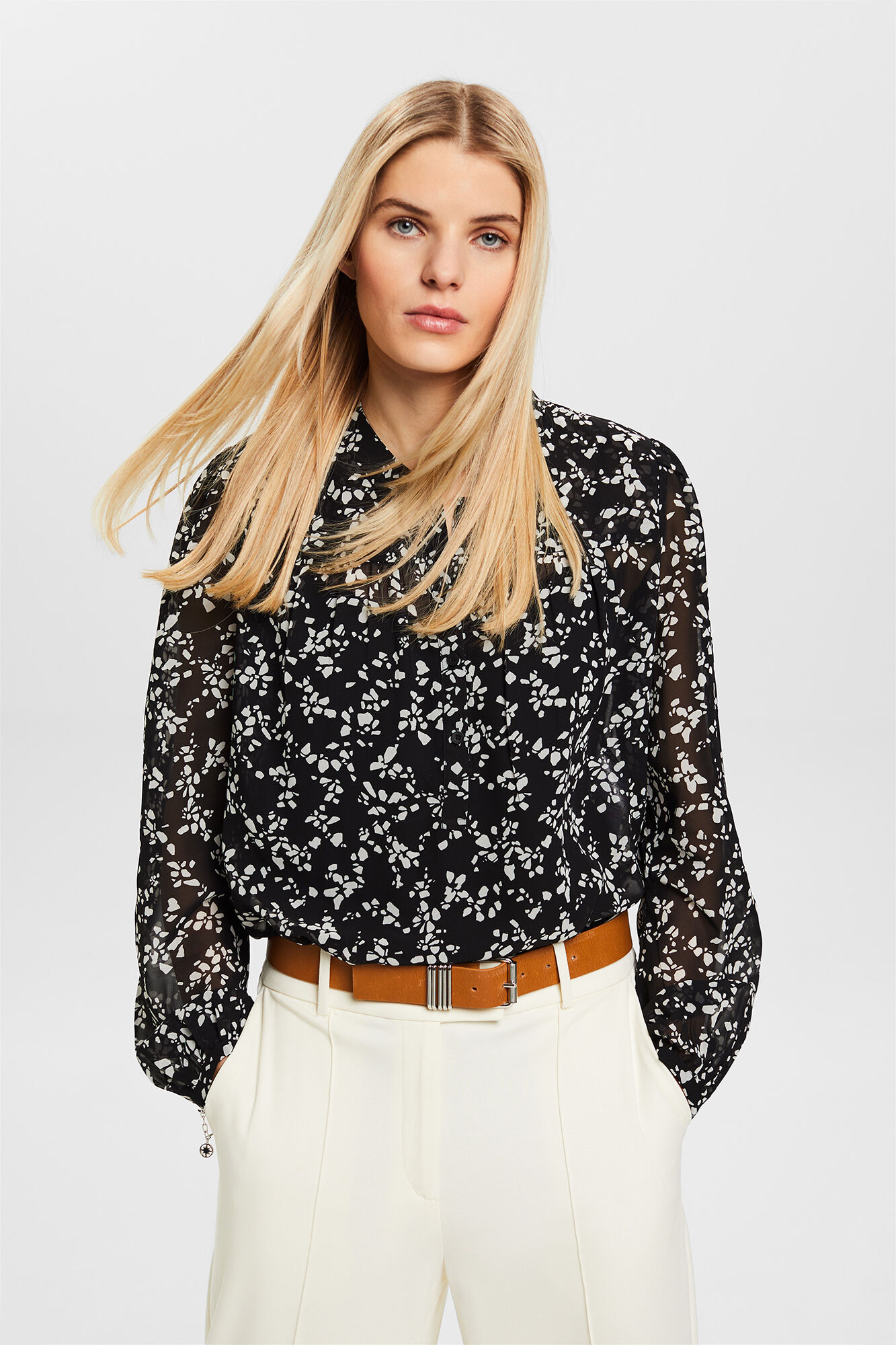 Blusa sostenible estampado floral Blusas de mujer Cortefiel