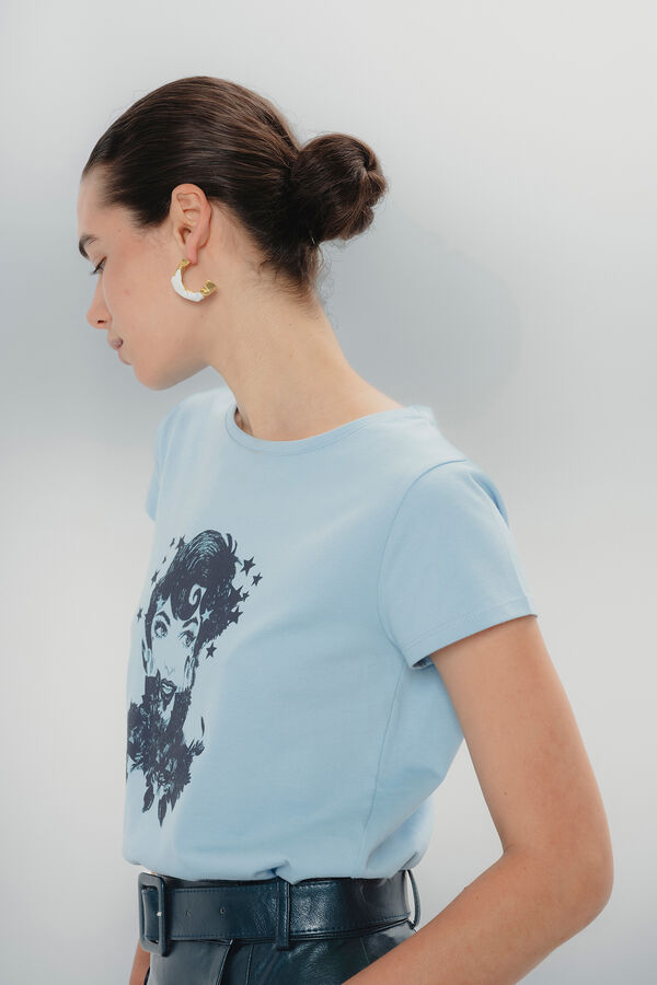 Dolores Promesas Celeste Dolores Illustrated T-shirt Blue