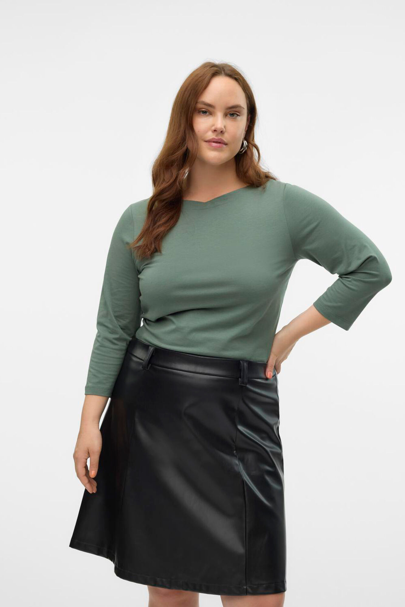 Vero Moda Curve T-shirt b&aacute;sica tamanho grande