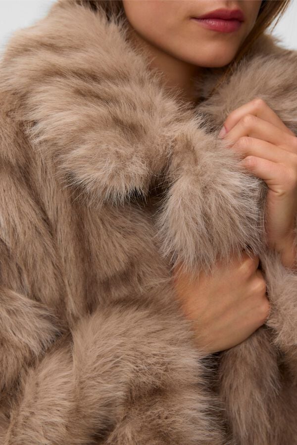 Vero Moda Faux fur belted jacket Brown