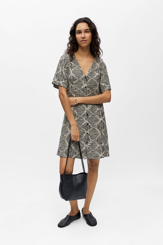 Vestido corto estampado