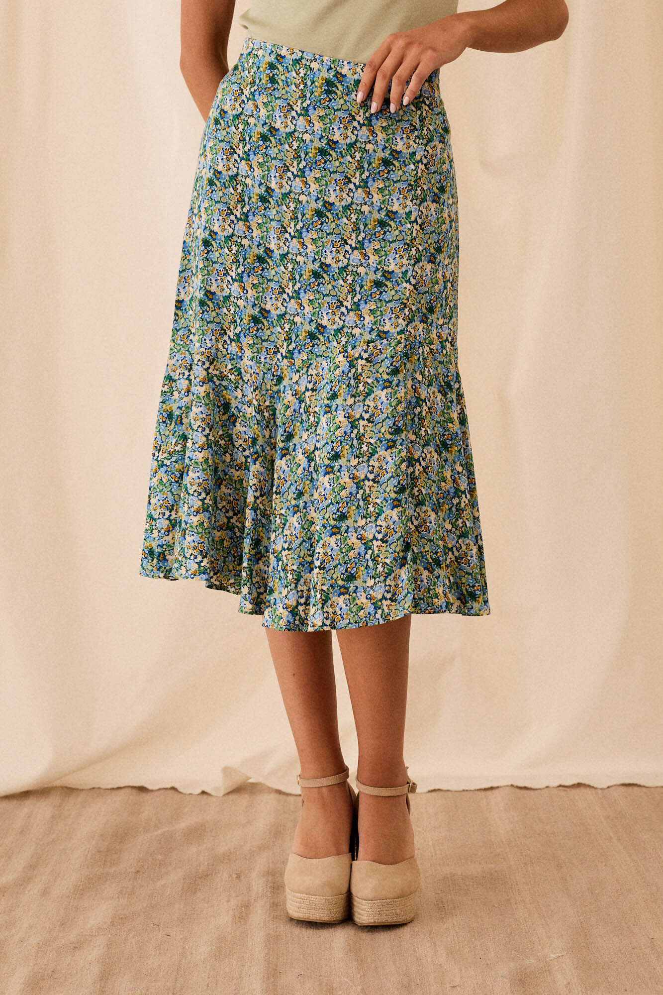 Cortefiel Falda con flores Hailey