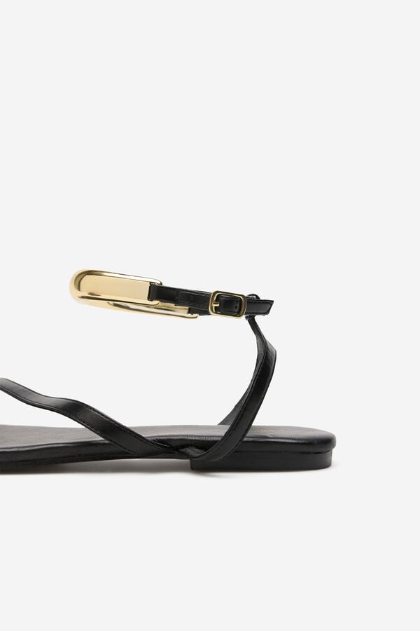 Cortefiel Flat strappy sandal Black