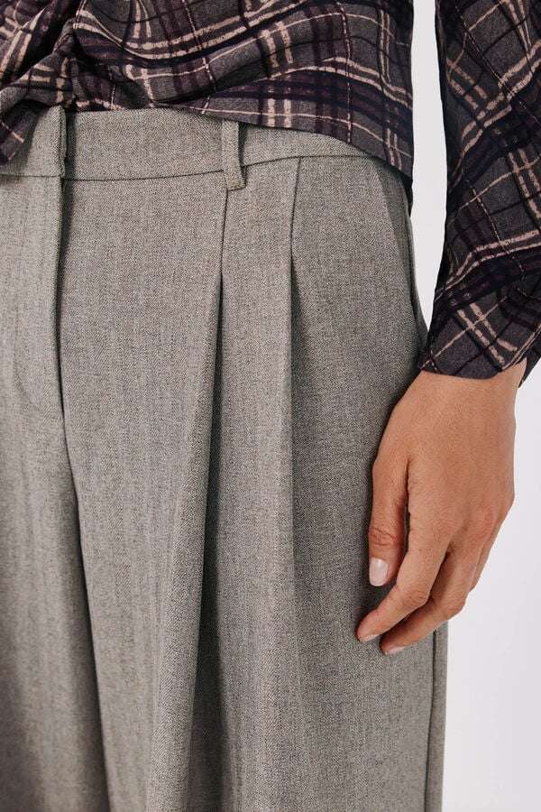 Cortefiel Women's dart trousers Beige