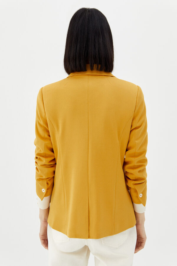 Cortefiel Comfort fabric blazer. Yellow