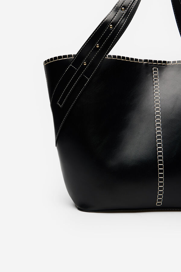 Cortefiel Basket with stitching Black