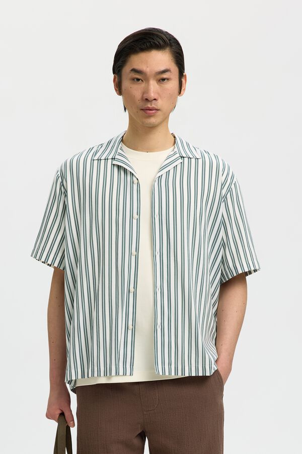 Selected Camisa curta com gola aberta Verde