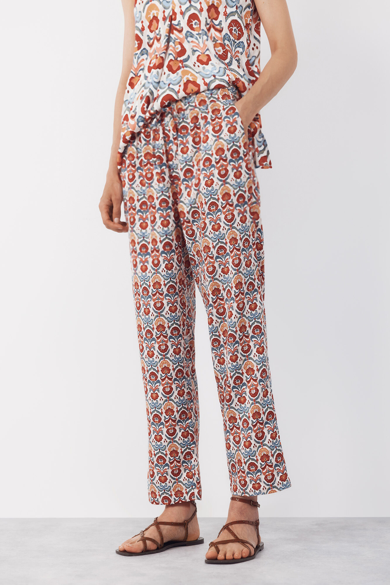 Cortefiel Cal&ccedil;as fluidas estampadas