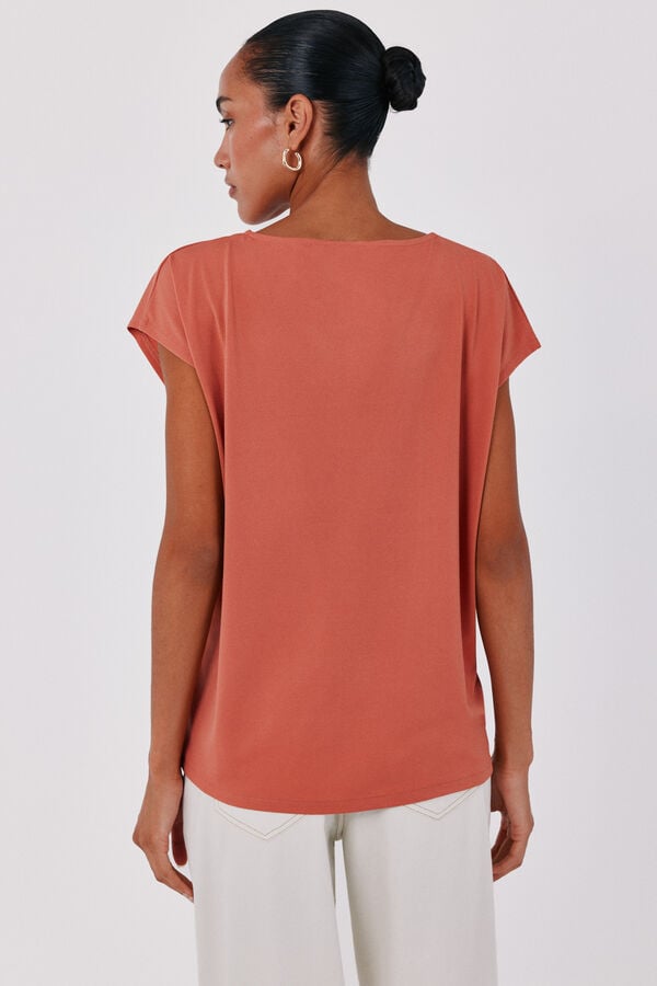 Cortefiel V-neck T-shirt with lace detail Coral