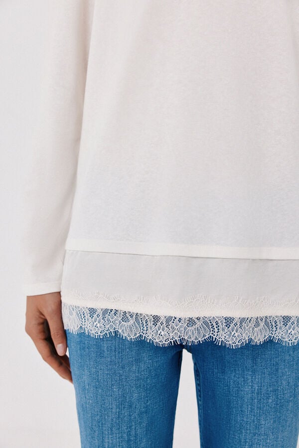 Cortefiel Plain hem T-shirt with lace detail Ivory