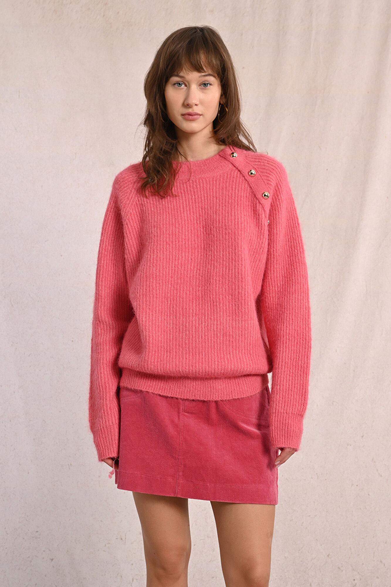 Molly Bracken Camisola de manga comprida com detalhe de bot&atilde;o