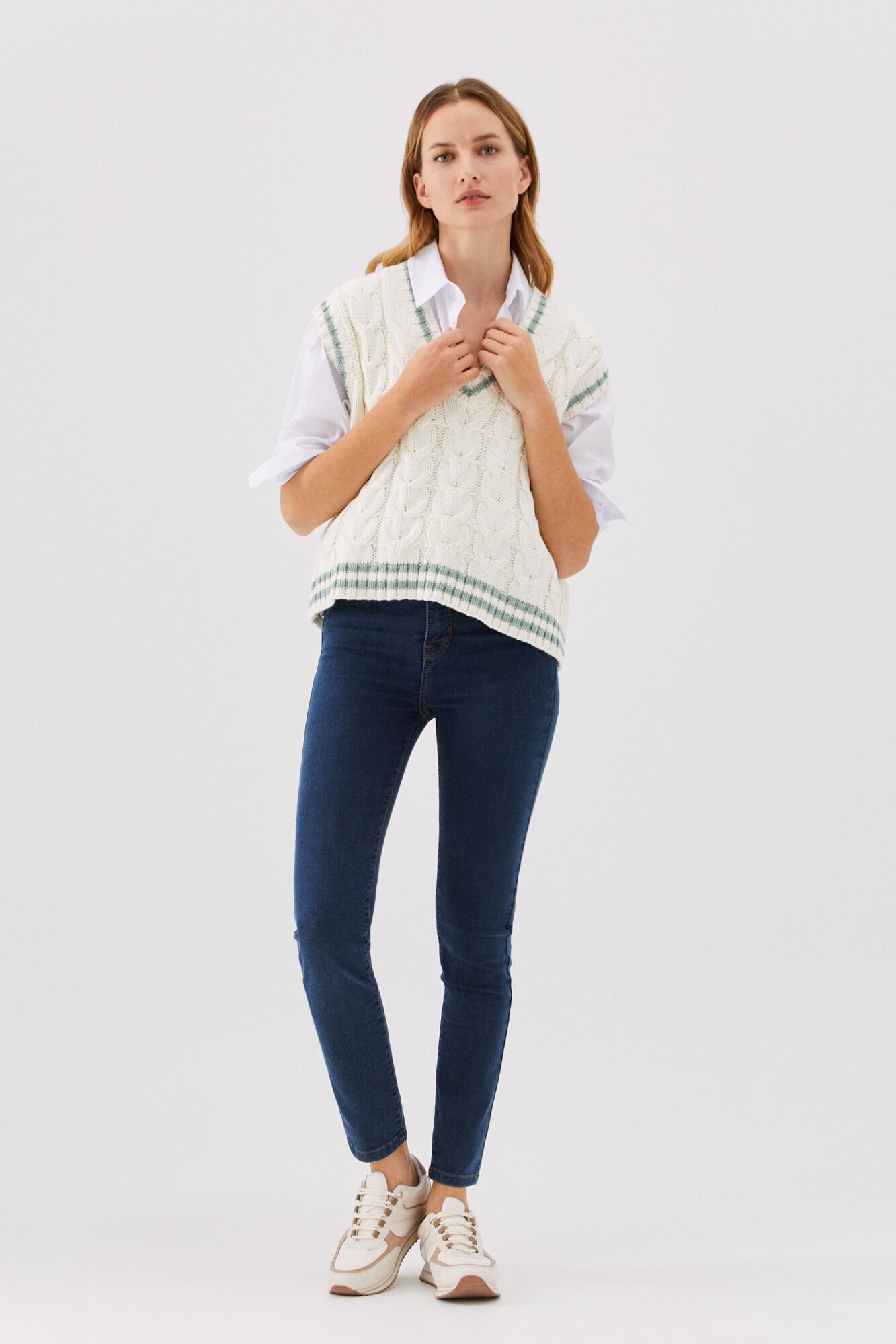 Pantalones vaqueros de mujer tipo jeggings | Nueva Colección | Cortefiel