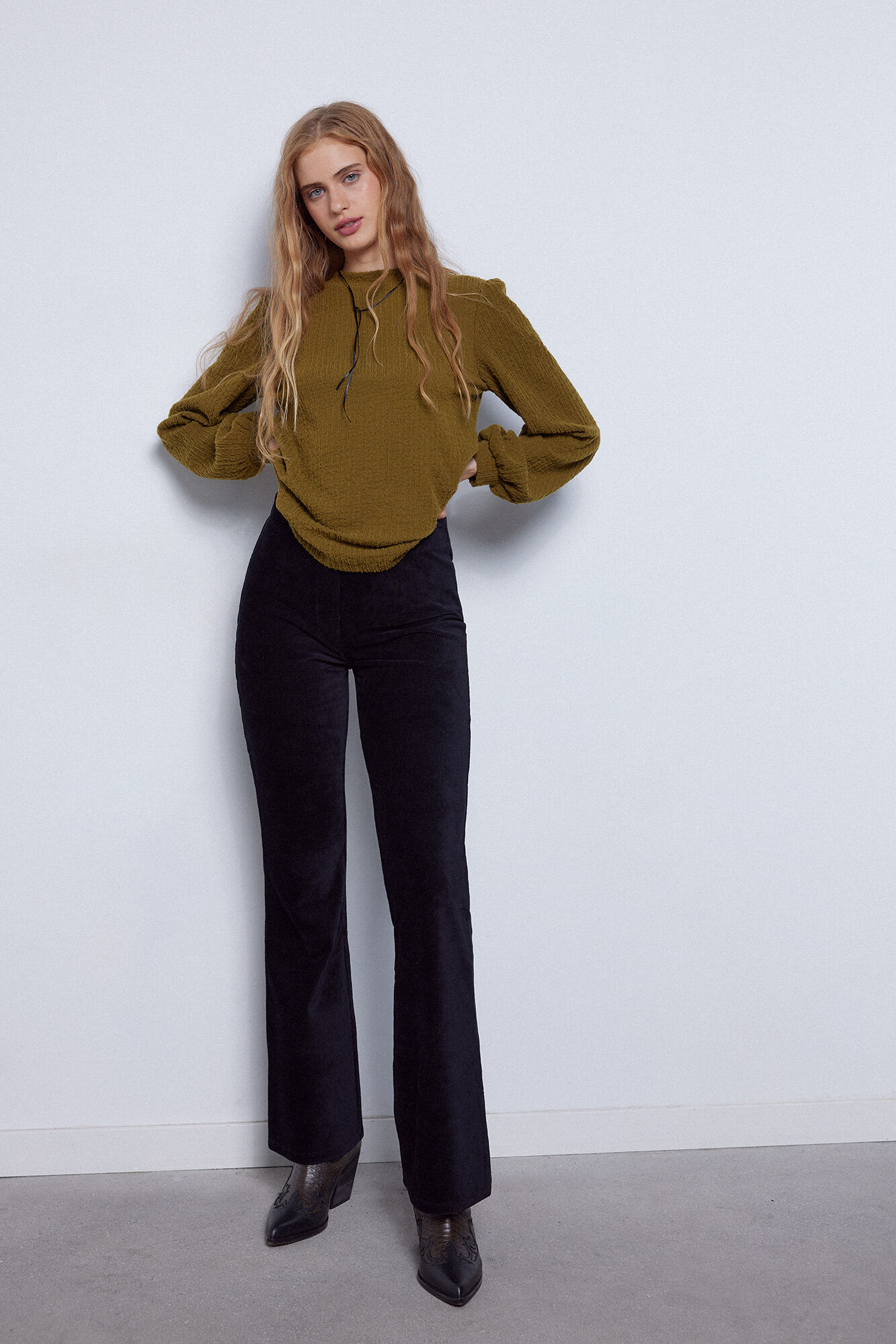 Pantalones pana on sale mujer cortefiel