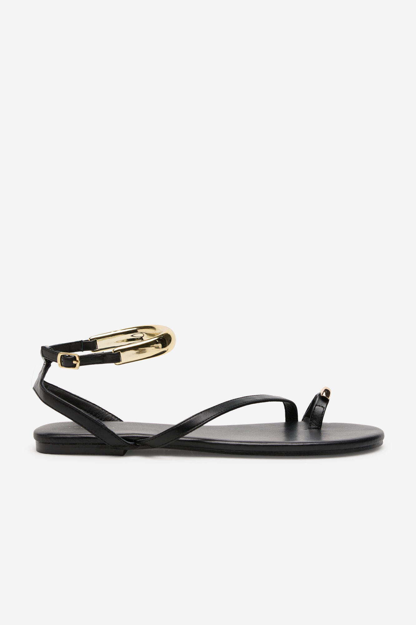 Cortefiel Flat strappy sandal