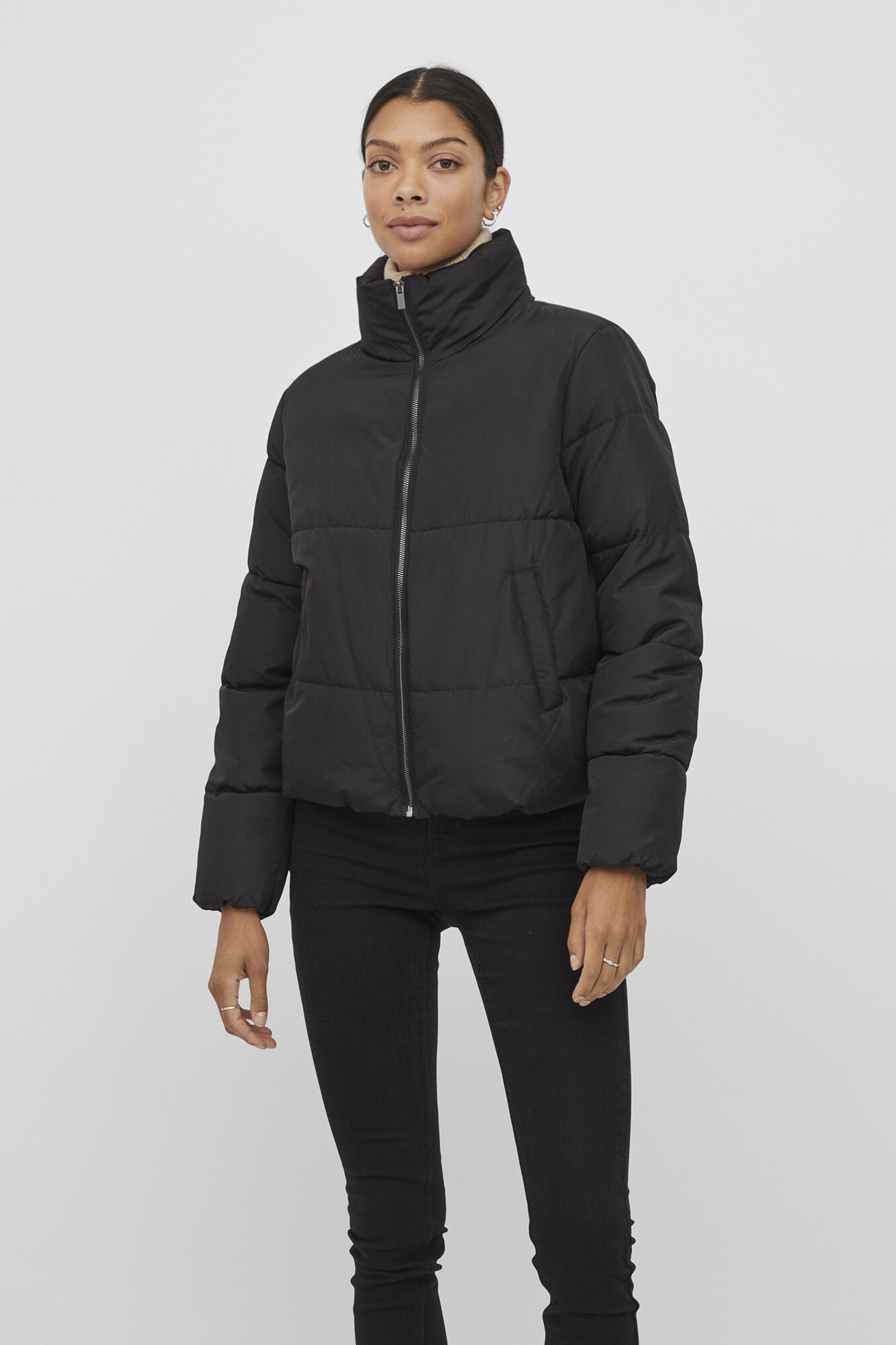 Cropped puffer jacket Women s coats and parkas Cortefiel